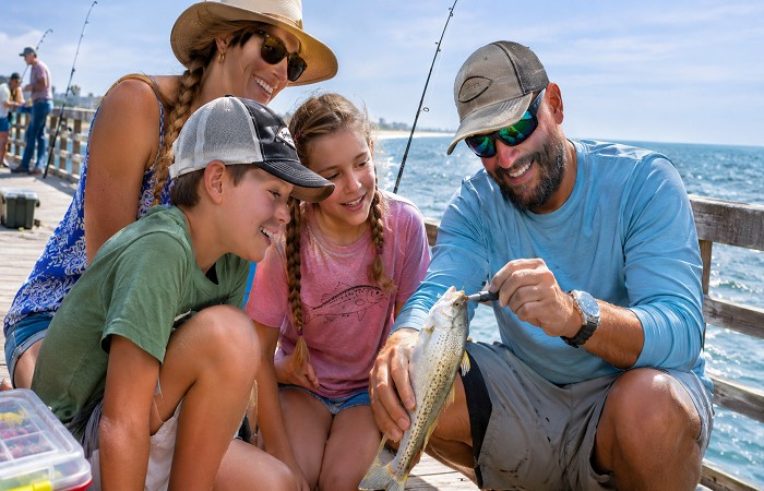 Family Fishing ThunderOnTheGulf